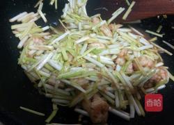 虾仁炒蒜黄的做法图解8
