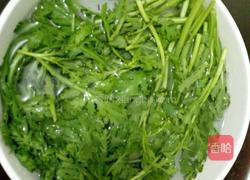 酱茼蒿的做法图解1