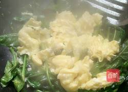 菠菜炒鸡蛋的做法图解7