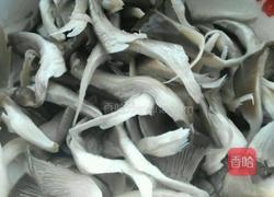 炸平菇的做法图解2