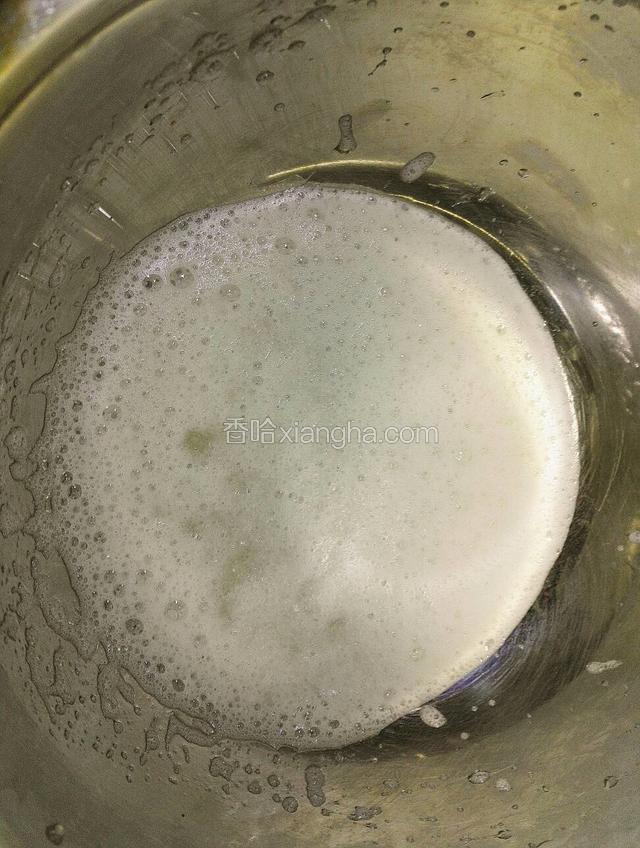 打出粗泡，加第二次糖