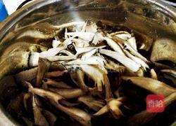 炸鲜蘑的做法图解1