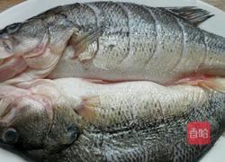 醋溜鲈鱼的做法图解3