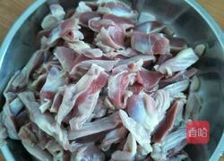 香辣鸡胗的做法图解1