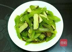 西芹炒豆干的做法图解6