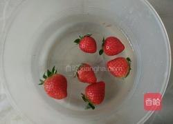 椰香水果小圆子的做法图解1