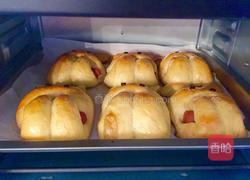 萌兔子酸奶香肠面包的做法图解20