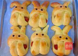 萌兔子酸奶香肠面包的做法图解22