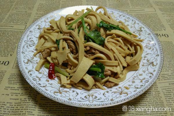 適量香菜適量相剋食物生抽適量鹽適量幹辣椒適量相剋食物香辣豆腐皮炒