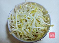 清炒绿豆芽的做法图解1