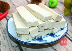 脆皮豆腐的做法图解1