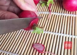 【爽口樱桃小萝卜】的做法图解2