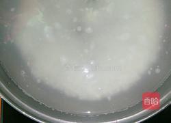 鱿鱼瘦肉虾米粥的做法图解4