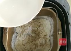 香葱芝士面包的做法图解2