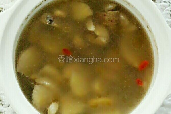 猴头菇鸡翅根煲汤