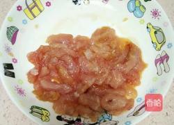 土豆片炒鸡蛋火腿的做法图解2