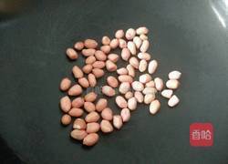 果仁炒芹菜的做法图解2