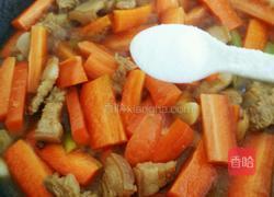 胡萝卜烧肉的做法图解10