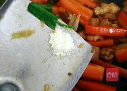 胡萝卜烧肉的做法图解12
