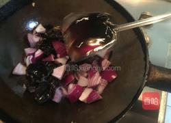 洋葱木耳炒鸡蛋的做法图解7
