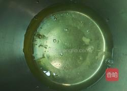 红丝绒蛋糕的做法图解3