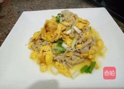 金针菇炒蛋的做法图解3