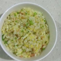 五彩炒饭的做法[图]