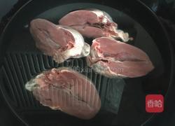 卤猪心的做法图解2