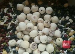 腊八粥的做法图解1