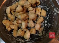 五彩鸡肉丁的做法图解4