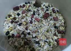 腊八粥的做法图解1