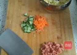 黄金蛋炒饭的做法图解2