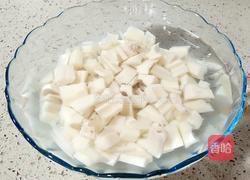 香辣藕丁的做法图解1
