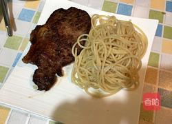 家庭版懒人牛排意面的做法图解6