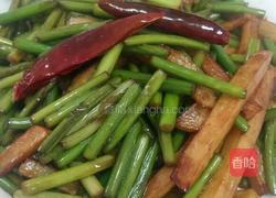 蒜苔炒薯条的做法图解6