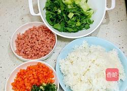 鱼丸咸泡饭的做法图解2