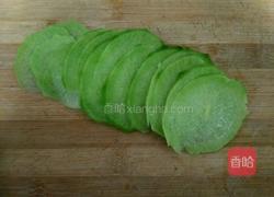 凉拌青萝卜丝的做法图解3