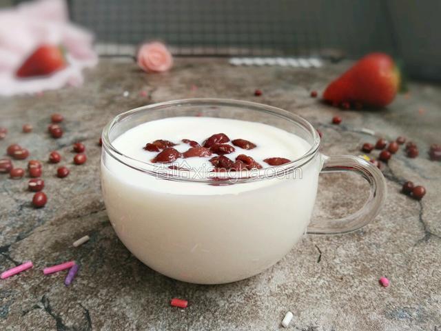 蜜豆酸奶