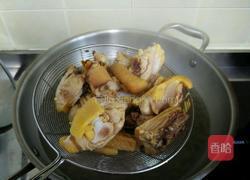 土豆烧鸡腿的做法图解3