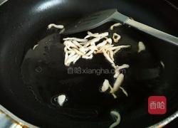 茭白炒肉丝的做法图解5