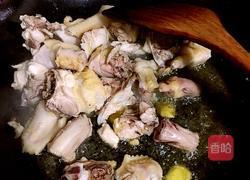 板栗炒鸡块的做法图解5