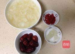 银耳羹的做法图解2