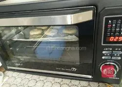 Illustration of how to make golden meat cakes 13