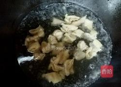 尖椒肥肠的做法图解3