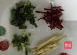 葱油鳊鱼的做法图解2