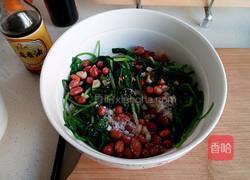 菠菜拌花生米的做法图解3