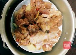 土豆蒸排骨的做法图解5