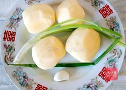 炝拌土豆丝的做法图解1