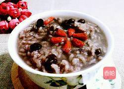 枸杞黑豆粥的做法图解7