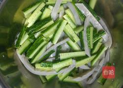 凉拌黄瓜碗托的做法图解4